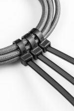 Plastična vezica Hoegert HT2C705 3.6 x 200mm 25 komada