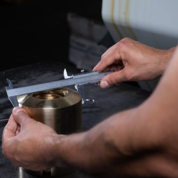 Pomično mjerilo - šubler Hoegert HT4M270 0-155mm