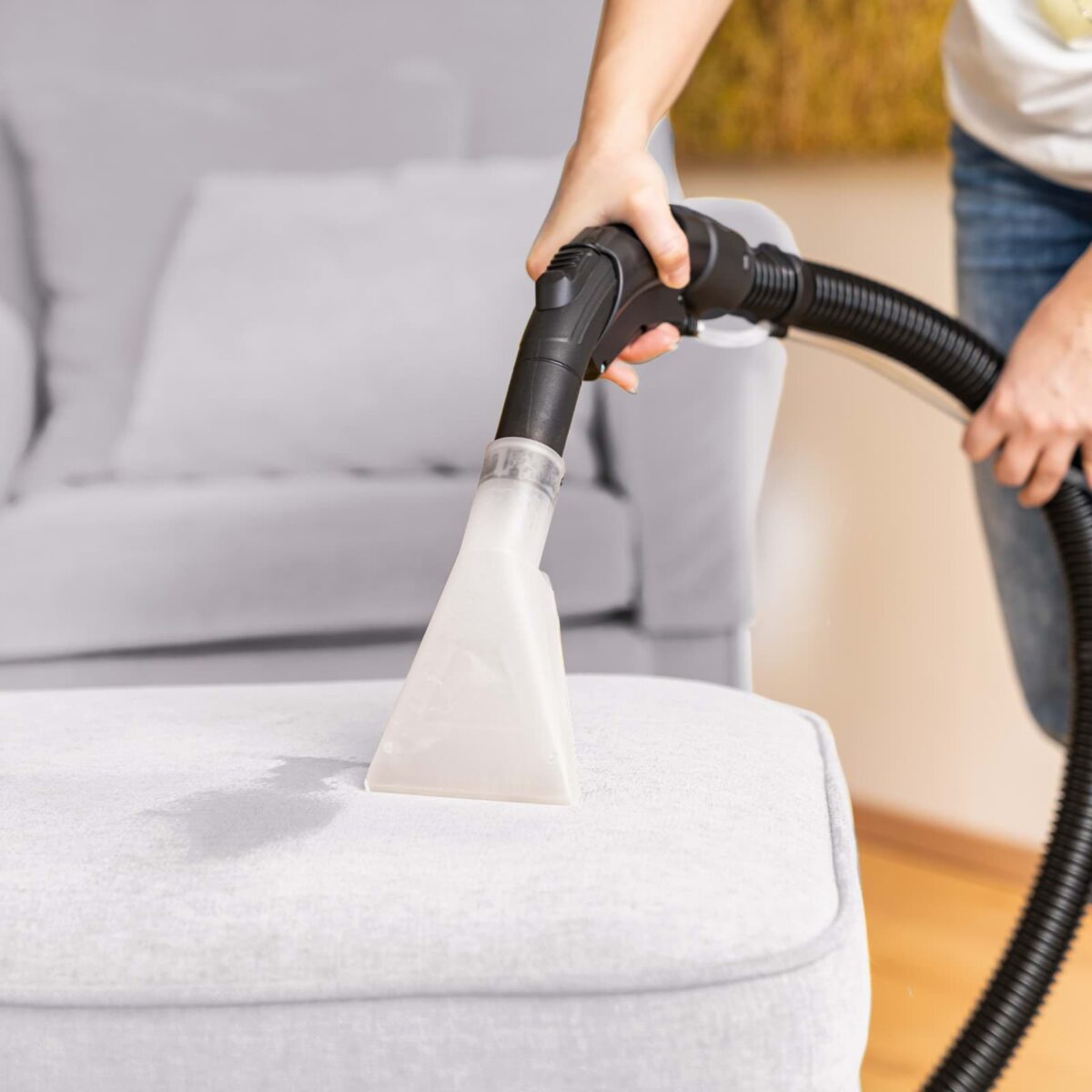 Električni usisivač za dubinsko čišćenje Scheppach CUC20-BE SprayVac20 Black Edition 1600W