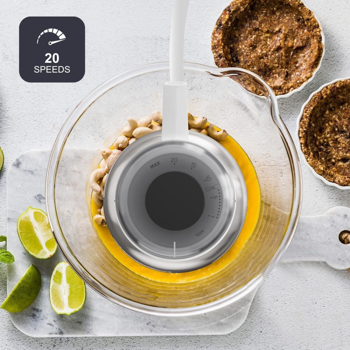 Ručni blender Black+Decker BXHBA750E 750W + dodaci