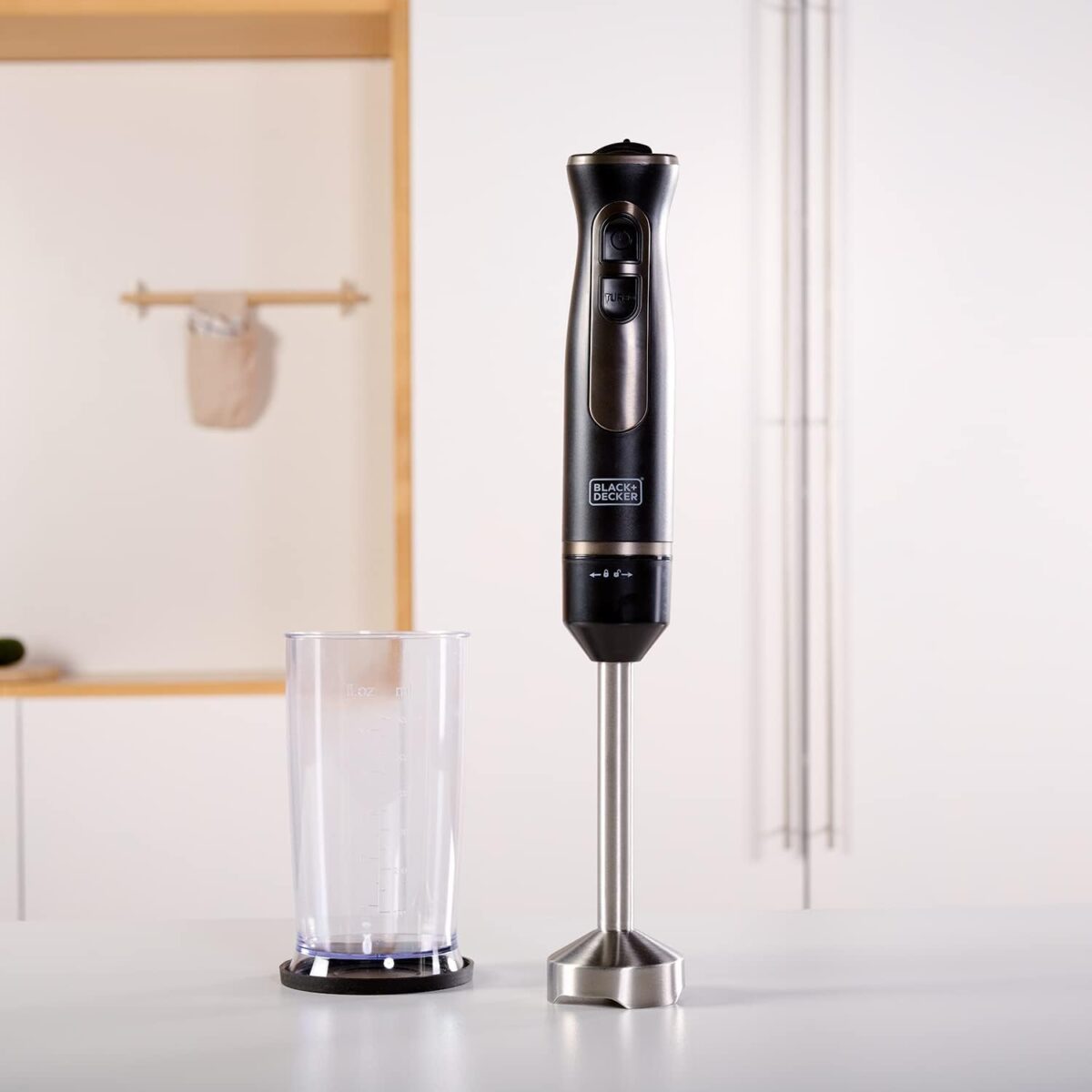 Ručni blender Black+Decker BXHB800E 800W