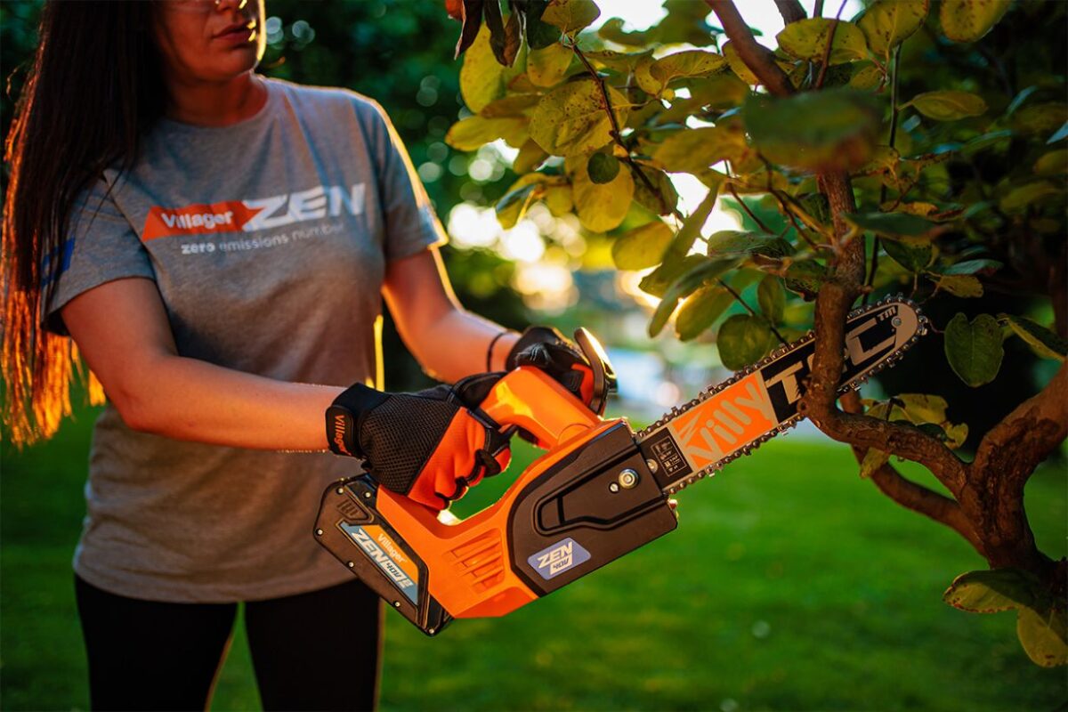 Aku pila - motorka za drvo Villager CS 3040 082479 ZEN 40V 30cm