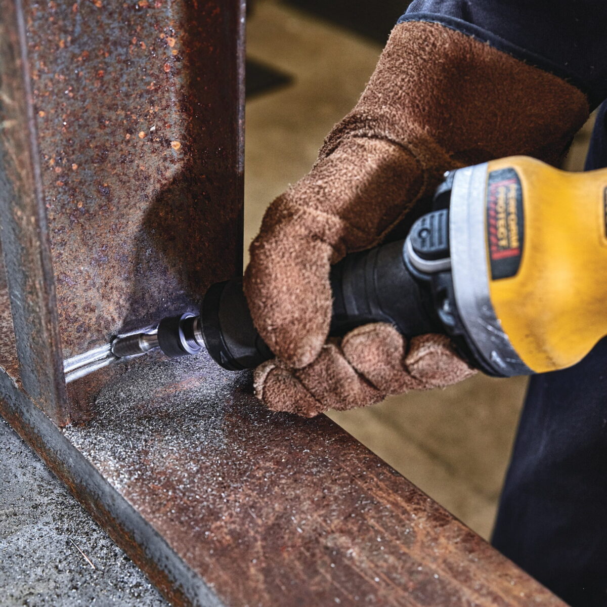 Električna ravna brusilica DeWalt DWE4997 1300W 1/4"