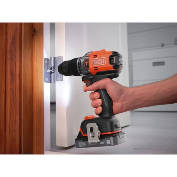 Aku udarna bušilica Black+Decker BLD683D2XK 18V 50Nm sa 2 baterije 2.0Ah i punjačem u koferu