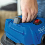 Aku usisivač za mokro-suho usisavanje Scheppach IXES C-NTS15-X 5907738400 sa 4.0Ah baterijom i punjačem