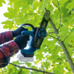 Aku pila - motorka za drvo Scheppach IXES BC-TCS200-X 20cm sa 2.0Ah baterijom i punjačem