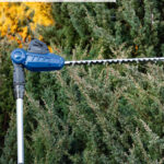 Aku teleskopske škare - makaze Scheppach IXES C-PHS410-X 5910608900 41cm sa 2.0Ah baterijom i punjačem