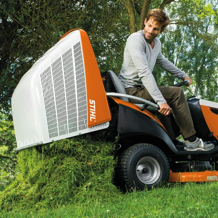 Benzinska traktorska kosilica - kosačica STIHL RT 4082 11.1KS 80cm