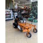 Samohodna benzinska parkovska kosilica - kosačica Villager V 722 V722 9.2KS 71cm by Briggs & Stratton