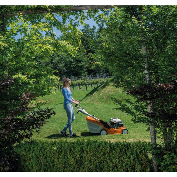 Gurajuća benzinska parkovska kosilica - kosačica STIHL RM 253 3.0KS 51cm by Briggs & Stratton