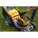 Samohodna aku kosilica-kosačica Stiga Collector 548 S AE 2L0482808/st1 48V 46cm sa 2 baterije 4.0Ah i punjačem