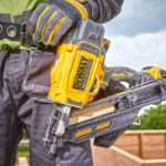 Aku pištolj za eksere - čavle DeWalt DCN930N 18V 90mm
