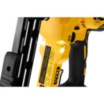 Aku heftalica - klamerica za ograde DeWalt DCFS950P2 18V 40-50mm sa 2 baterije 5.0Ah i punjačem u koferu