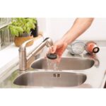 Aku štapni usisivač za suho usisavanje Black+Decker BHFEA520J 18V sa baterijom 2.0Ah i punjačem