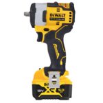 Aku udarni odvijač DeWalt DCF903P2 12V 3/8" 340Nm sa 2 baterije 5.0Ah i punjačem u koferu
