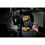Aku udarni odvijač DeWalt DCF903P2 12V 3/8" 340Nm sa 2 baterije 5.0Ah i punjačem u koferu