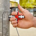 Univerzalni ključ za kontrolne ormare Knipex 00 11 06 V04