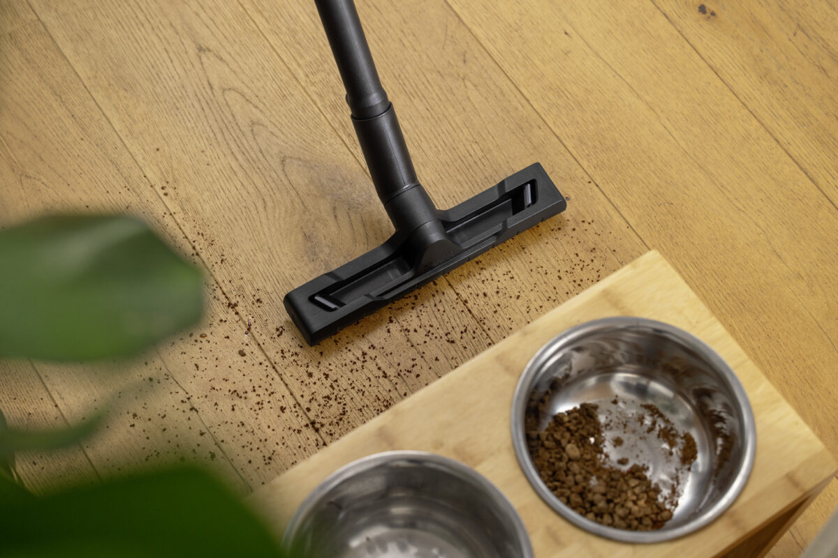 Električni usisivač za dubinsko čišćenje Karcher SE 4 Go!Further 1.081-172.0 1000W