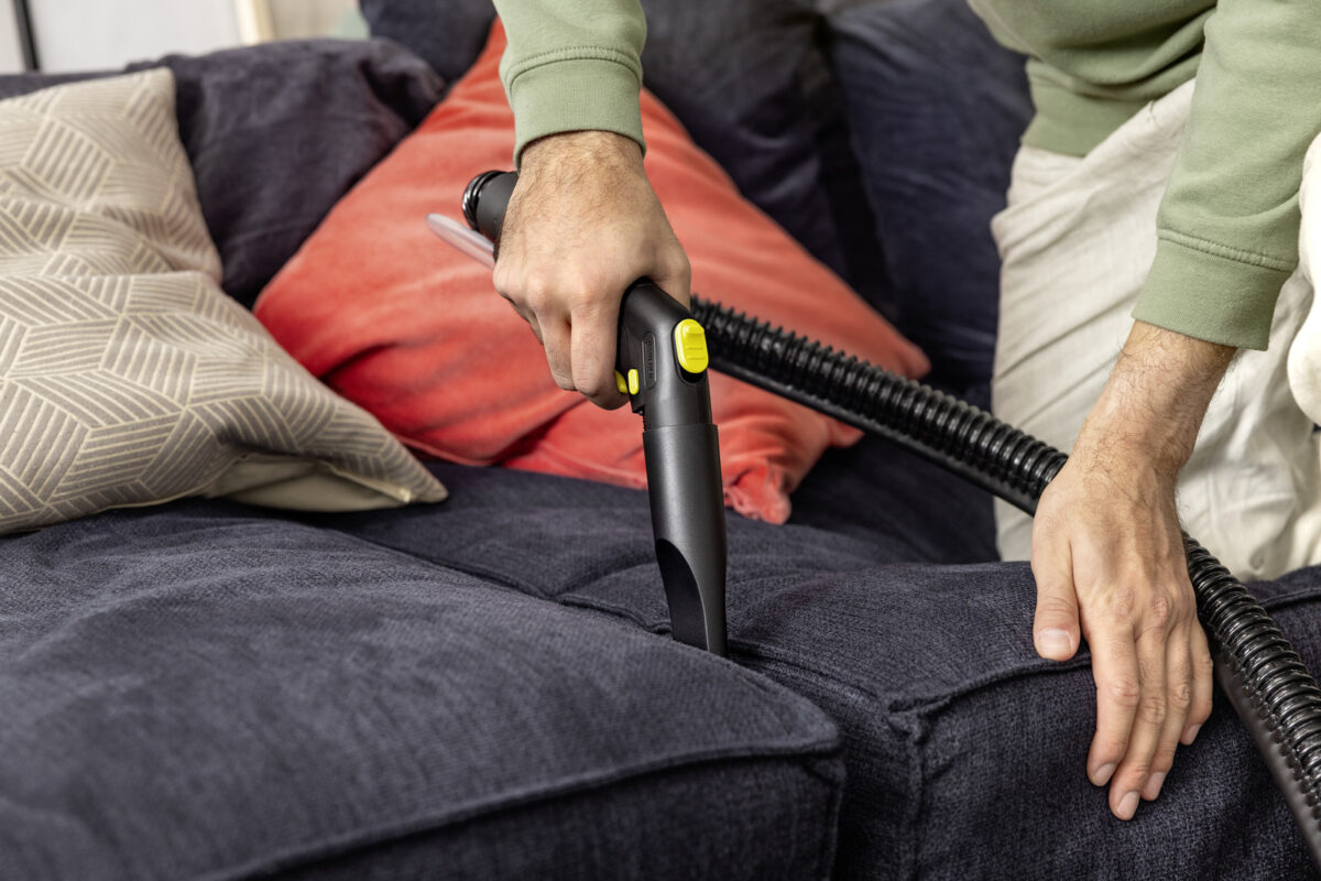 Električni usisivač za dubinsko čišćenje Karcher SE 4 Go!Further 1.081-172.0 1000W