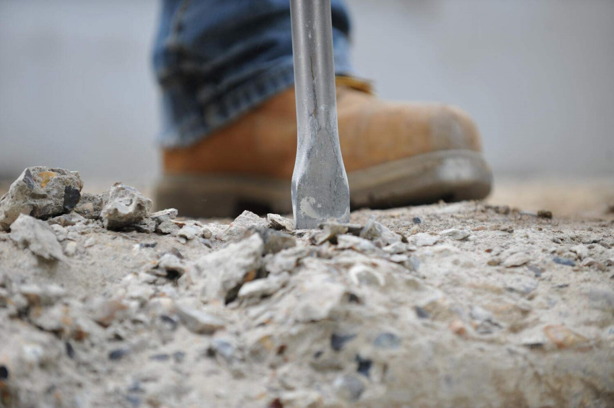 Električna štemalica - čekić DeWalt D25961K 1600W 30mm