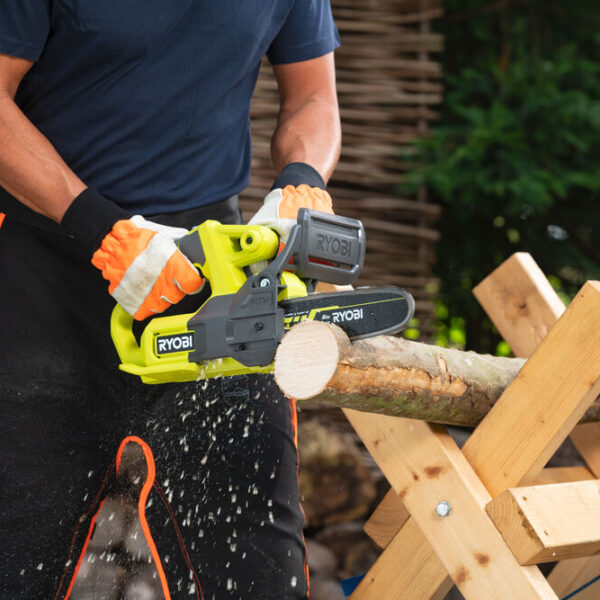 Aku pila - motorka za drvo Ryobi 18V 20cm RY18CS20A-0 RYGAR