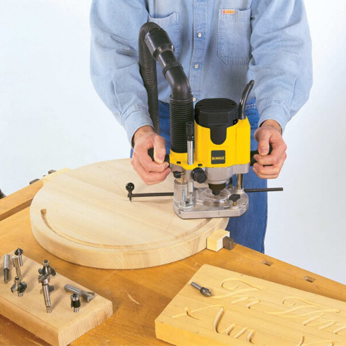 Električna glodalica za utore za drvo - keksarica DeWalt DW621KT 1100W u Tstak koferu