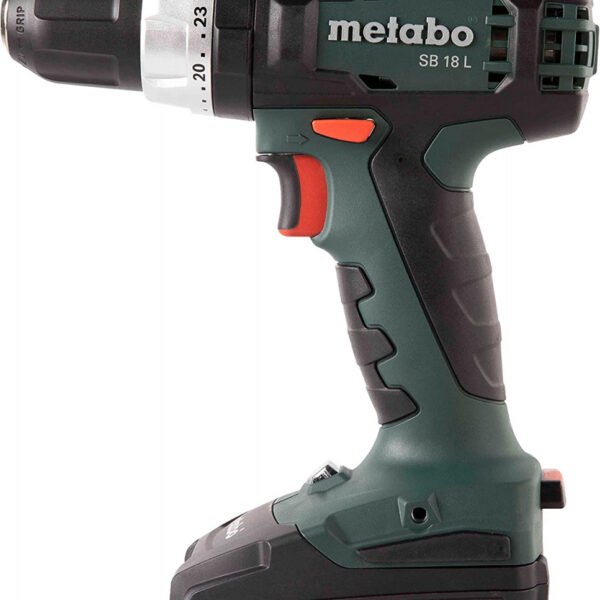 Aku udarna bušilica Metabo SB 18 L 602317500 18V sa dvije 2Ah baterije i punjačem u koferu