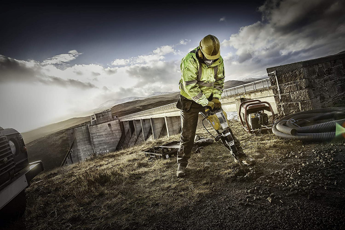 Električna udarna bušilica DeWalt D25902K SDS-Max 1550W u koferu