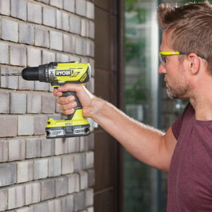 Aku udarna bušilica Ryobi R18PD3-220S 18V sa 2 baterije i punjačem u torbi