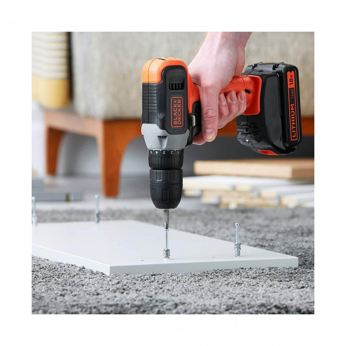 Aku bušilica - odvijač Black+Decker BCD001C1 18V sa 1.5Ah baterijom i punjačem