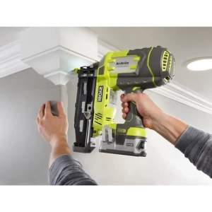 Aku heftalica-klamerica Ryobi 18V ONE+ sa 500 eksera 50mm R18N16G-0
