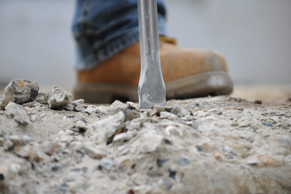 Električna štemalica - čekić DeWalt D25960K 1600W 28mm