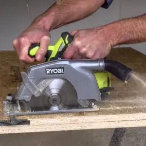 Aku ručna kružna pila - cirkular Ryobi R18CS-0 18V 165 mm