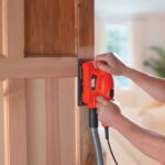 Električna vibraciona brusilica - šlajfarica Black+Decker KA300 135W