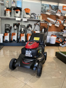 Samohodna benzinska parkovska kosilica-kosačica Honda HRN 536 VKE 4.9KS 53cm